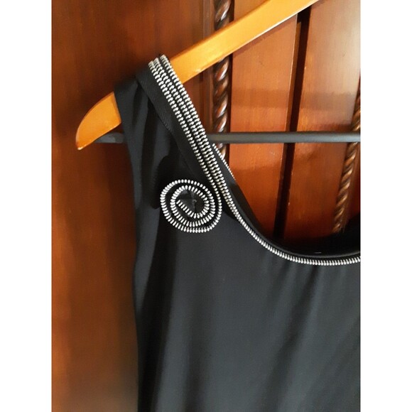 Sohung Designs Women's Size L Black Dress w/ Silver Wire Embellishments Rosettes - Picture 3 of 9